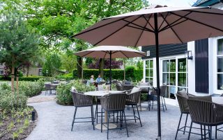 jan en ellen bistro, bistro, beplanting, moergestel, tuinaanleg, terras, groen, groenaanleg